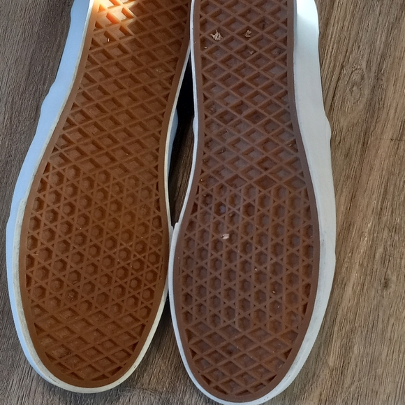 Vans Unisex Sneakers - Picture 8 of 9